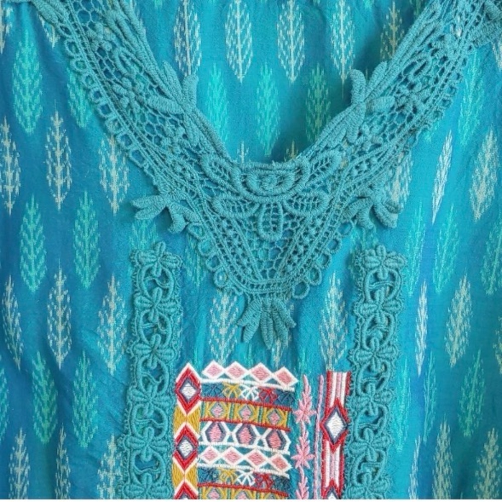 Sundance boho Crochet Trim Teal Women's Top embroidered small - Picture 6 of 9